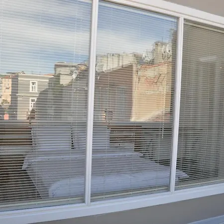 Apartment Ada Homes