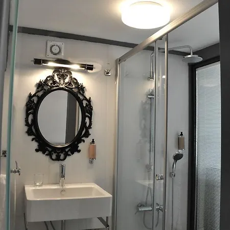 Apartment Ada Homes *